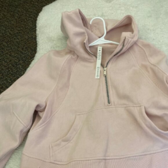 Lululemon Scuba Hoodie - Picture 6 of 6